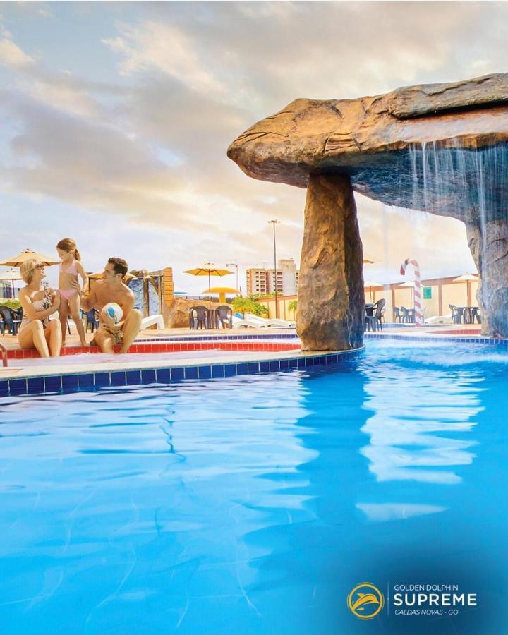 Golden Dolphin Aparthotel Caldas Novas Bagian luar foto